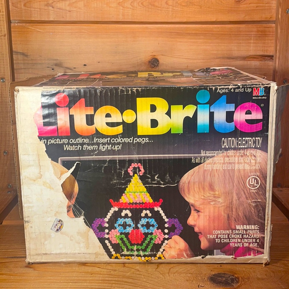 The Amazing Lite  Brite! 1986 Vintage Toy! Tested and Works Well!